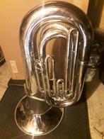 Mooie Bb tuba, Muziek en Instrumenten, Blaasinstrumenten | Tuba's, Ophalen, Zo goed als nieuw, Tuba in si bemol, Met koffer of draagtas