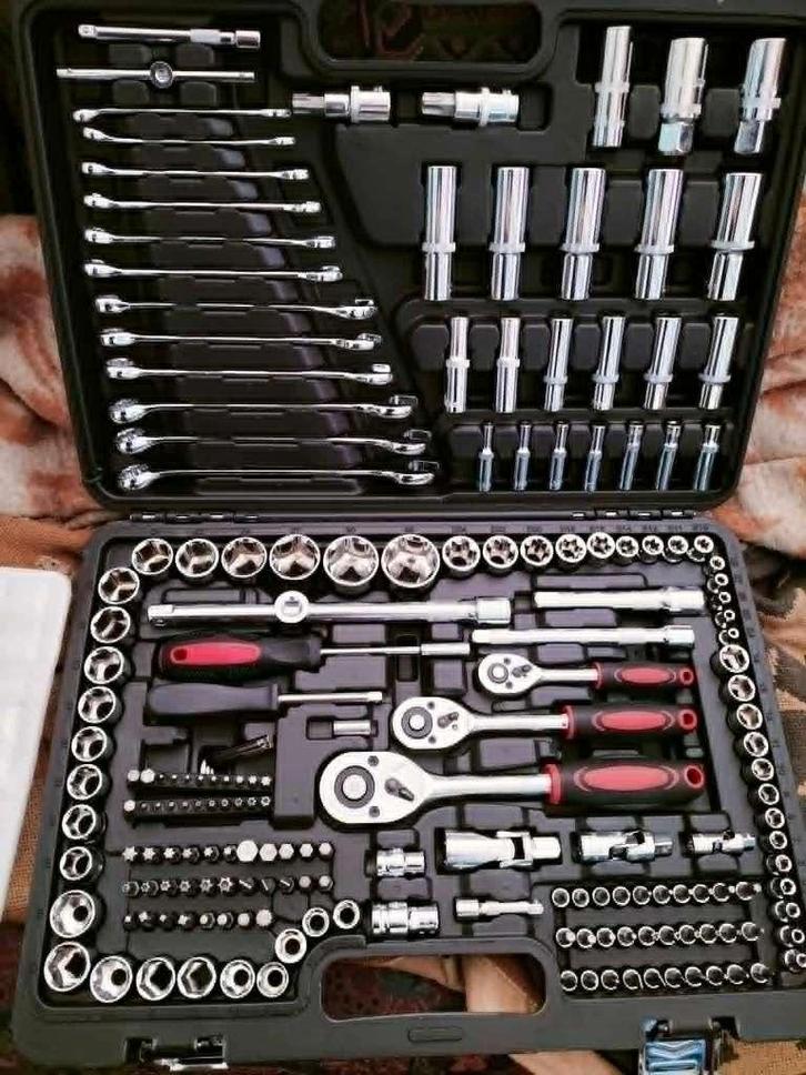 6kant Dop 32, E-dop, Torx, inbus, 1/2, 3/8, 1/4, STEEK-RING, Doe-het-zelf en Bouw, Gereedschapskisten, Zo goed als nieuw, Gevuld