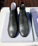 Mooie glimmende nieuwe zilveren slofjes 38, Lage of Enkellaarzen, Nieuw, Ophalen of Verzenden, Cafè noir