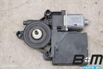 Raammotor linksvoor VW Passat B7 3C0959701A beschikbaar voor biedingen