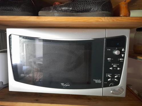 Gratis af te halen - Microgolfoven Whirlpool, Elektronische apparatuur, Microgolfovens, Gebruikt, Vrijstaand, Microgolfoven, 45 tot 60 cm
