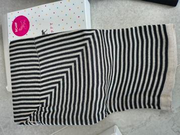 Nieuwe Kipling grote sjaals 10€per stuk  beschikbaar voor biedingen