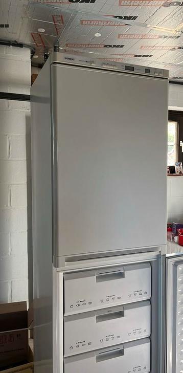 Frigo /congélateur Siemens, 100 à 150 litres, Enlèvement, Utilisé, Avec compartiment congélateur