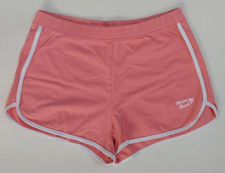 Zomerse roze short – Maat L, Kleding | Dames, Sportkleding, Zo goed als nieuw, Maat 42/44 (L), Roze, Ophalen of Verzenden