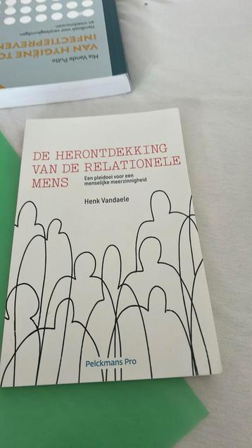 Henk Vandaele - De herontdekking van de relationele mens beschikbaar voor biedingen