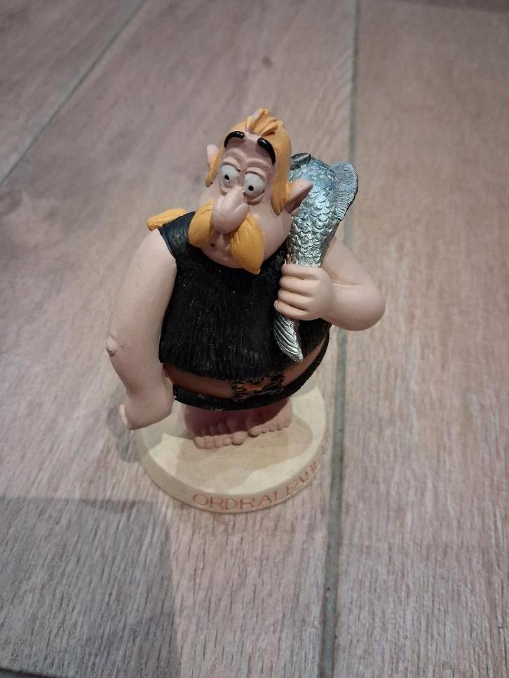 Figurine Astérix - Ordralphabétix, Collections, Personnages de BD, Comme neuf, Statue ou Figurine, Astérix et Obélix, Enlèvement