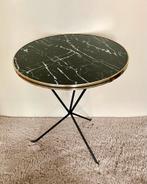 Prachtig 60s tripod tafeltje met een marmeren blad, Huis en Inrichting, Ophalen of Verzenden