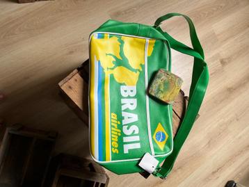 Schoudertas beschikbaar voor biedingen