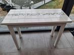 mooie en stevige bijzet tafel met tegels bovenop (zwaar), Enlèvement, Comme neuf
