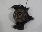 MOYEU DE ROUE AVANT GAUCHE Opel Corsa D (01-2006/12-2014), Opel, Utilisé