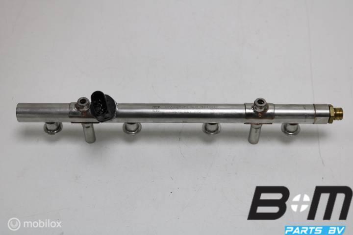 Brandstofrail Audi TT 8S 2.0 TFSI CJX, Auto-onderdelen, Motor en Toebehoren, Gebruikt