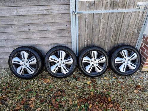 Vends 4 roues hiver pour Honda Jazz, Autos : Pièces & Accessoires, Pneus & Jantes, Pneus et Jantes, Pneus hiver, 16 pouces, 185 mm