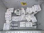 Bak vol nieuw schakelmateriaal Vynckier, Doe-het-zelf en Bouw, Elektriciteit en Kabels, Ophalen of Verzenden, Nieuw, Overige typen