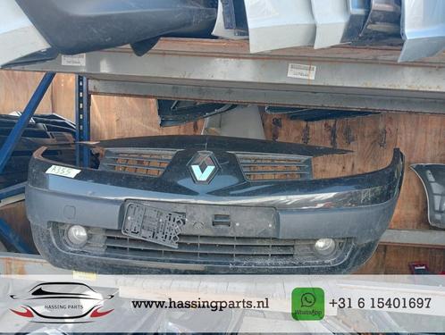 Voorbumper Renault Megane II 8200142001, Auto-onderdelen, Carrosserie, Bumper, Renault, Voor, Gebruikt, Ophalen of Verzenden