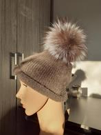 muts Massimo Dutti met Siberische zilvervospompon, Massimo Dutti, Verzenden, Nieuw, Muts