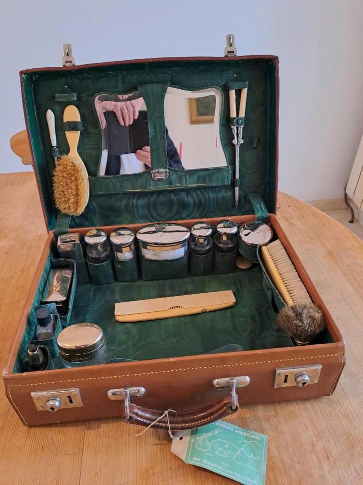 reisetui van leer/kristal - (rond 1935), Handtassen en Accessoires, Toilettassen, Gebruikt, Heer of Dame, Bruin, Ophalen