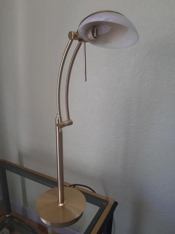 Lampe beschikbaar voor biedingen