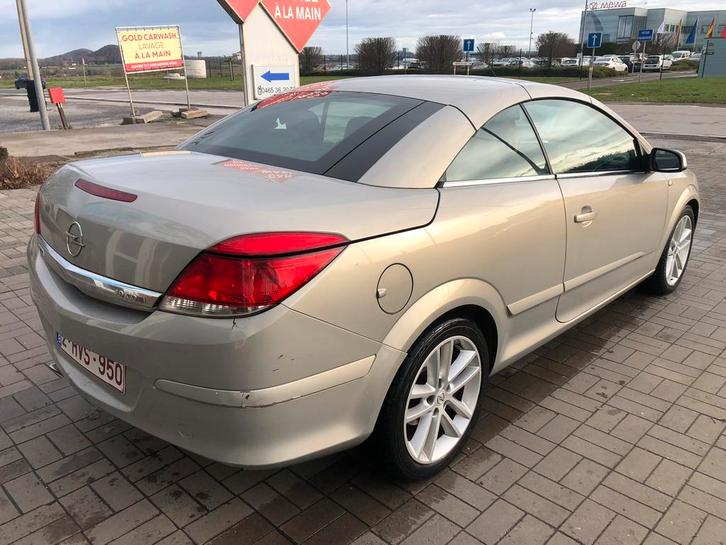 Opel Astra cabriolet 1900 cdti full prete à immatriculer, Autos, Opel, Particulier, Astra, ABS, Airbags, Air conditionné, Alarme