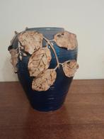 Thaise vaas, Ophalen