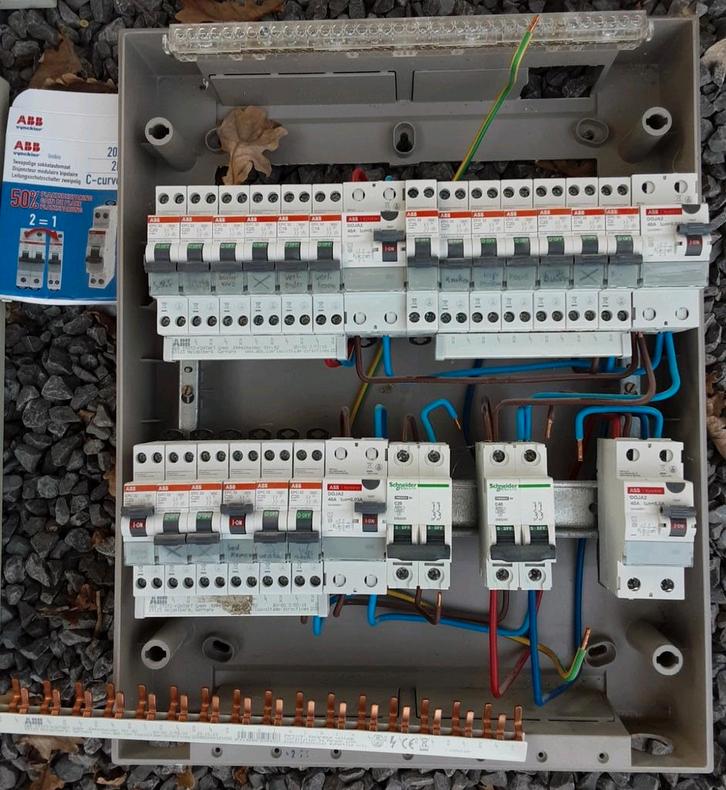 Automaten nieuw en oud te koop, Doe-het-zelf en Bouw, Elektriciteit en Kabels, Zo goed als nieuw, Ophalen of Verzenden