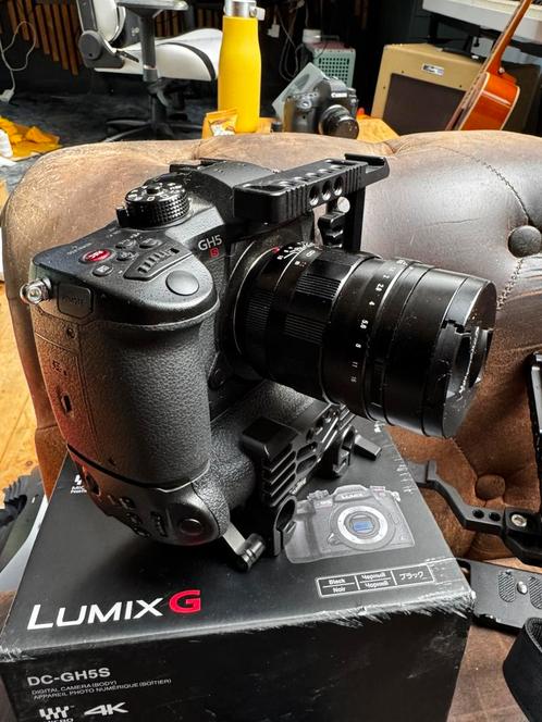 Panasonic GH5s met accessoires en opties, Audio, Tv en Foto, Videocamera's Digitaal, Zo goed als nieuw, Panasonic, Ophalen