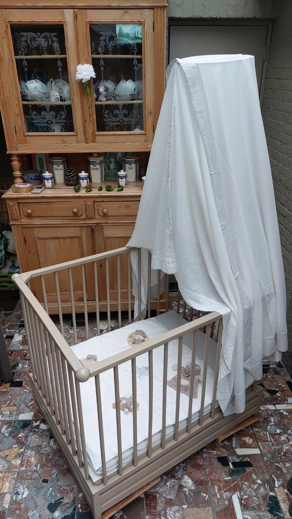 Baby wieg bed of park merk Baby Dream, Kinderen en Baby's, Babywiegjes en Ledikanten, Wieg, Ophalen