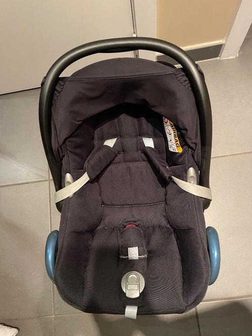 Maxi Cosy Cabriofix Autostoel – Veilig & comfortabel, Kinderen en Baby's, Autostoeltjes, Zo goed als nieuw, Maxi-Cosi, Ophalen
