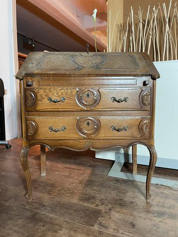 Secrétaire ancien en bois sculpté – style Louis XV beschikbaar voor biedingen
