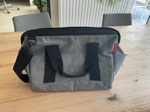 Reisenthel schoudertas, Handtassen en Accessoires, Tassen | Schoudertassen, Nieuw, Overige merken, Grijs, Ophalen