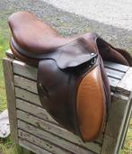 Zadel te koop maat 17, Dieren en Toebehoren, Paarden en Pony's | Zadels, Ophalen of Verzenden, Gebruikt, Springen