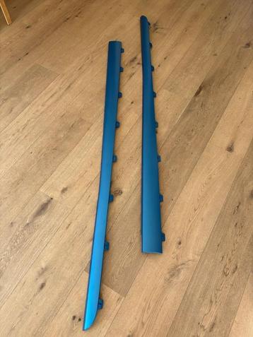 BMW i3 deur onderdeel (onderkant) blauw  7369839 7369783 beschikbaar voor biedingen