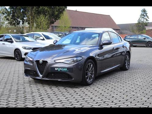 Alfa Romeo Giulia Super 2.0 TB 200 AT, Autos, Alfa Romeo, Entreprise, Achat, Giulia, Essence, Berline, 4 portes, Automatique, Autres couleurs