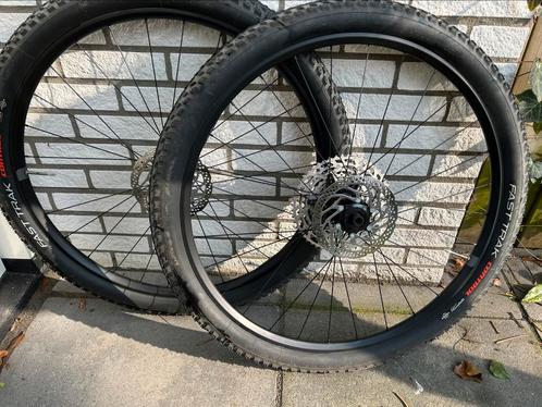 Shimano SLX wielset (wielenset) mtb 29” €200,- incl banden, Fietsen en Brommers, Fietsonderdelen, Zo goed als nieuw, Ophalen of Verzenden