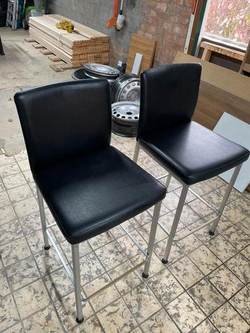 2 x Barstoel barkruk stoel  beschikbaar voor biedingen