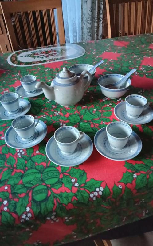 Chinees serviesje, Mortsel, Huis en Inrichting, Keuken | Servies, Ophalen