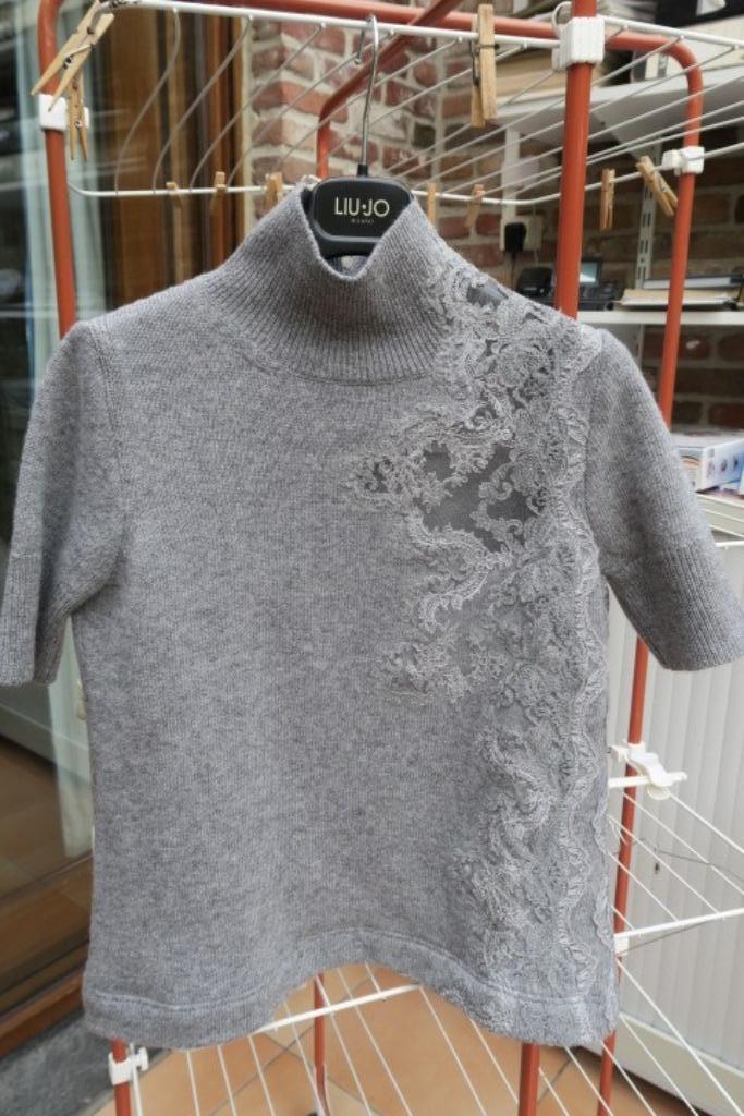 Pulleke nieuw wol-cashmere grijs kant kraagje Ermanno mt 38, Kleding | Dames, Truien en Vesten, Nieuw, Maat 38/40 (M), Grijs, Ophalen of Verzenden