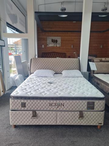 boxspring met matras nieuwe goed prijs gratis Levering  beschikbaar voor biedingen