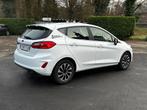 FORD FIESTA TITANIUM 5D ECOBOOST, Auto's, Voorwielaandrijving, Stof, USB, https://public.car-pass.be/vhr/b8a21fb2-5e1b-4ed0-b33e-a72435b44b9b?lang=nl