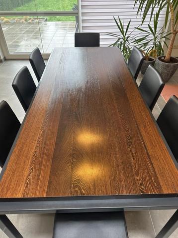 Eetkamertafel massief Wenge beschikbaar voor biedingen