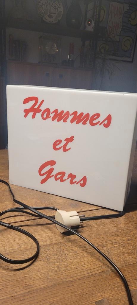 Enseigne lumineuse vintage « Hommes et Gars », Antiek en Kunst, Curiosa en Brocante, Ophalen of Verzenden