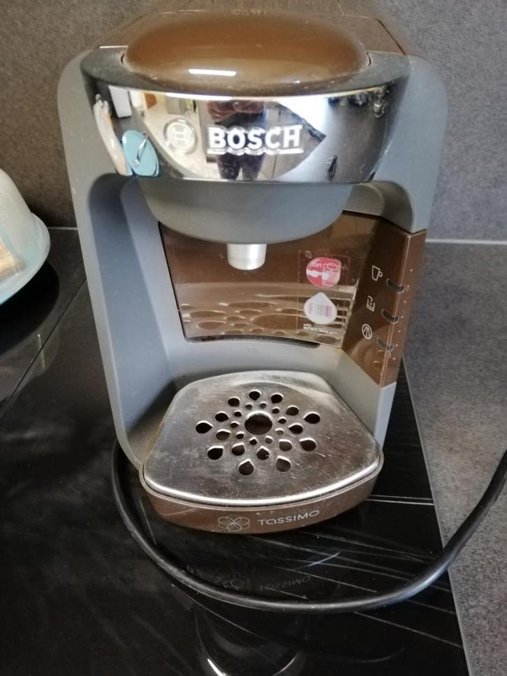 Tassimo, Electroménager, Cafetières, Utilisé, Dosettes et capsules de café, Cafetière, 1 tasse, Réservoir d'eau amovible, Enlèvement