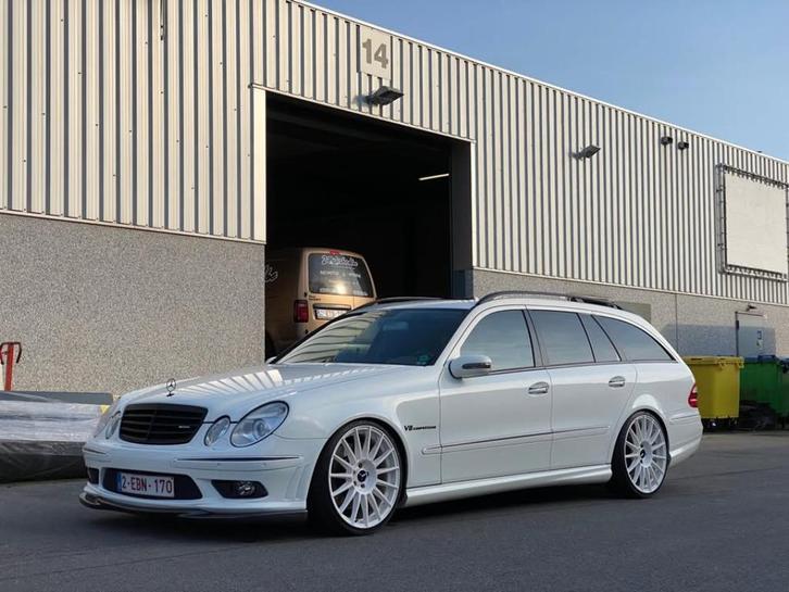 Mercedes E55 AMG Lichte vracht, Auto's, Bestelwagens en Lichte vracht, Particulier, ABS, Adaptieve lichten, Airbags, Airconditioning