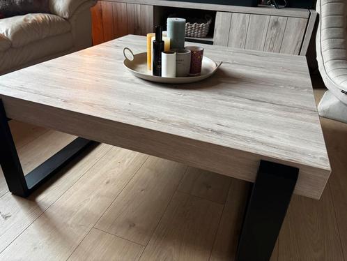Zeer goede kwaliteit salontafel, Huis en Inrichting, Tafels | Salontafels, Zo goed als nieuw, Ophalen