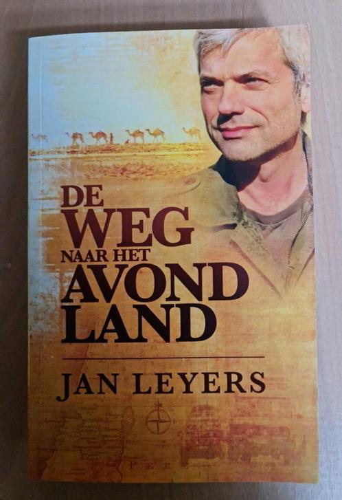 Boek : DE WEG NAAR HET AVOND LAND /  JAN LEYERS, Boeken, Reisverhalen, Zo goed als nieuw, Europa, Ophalen of Verzenden