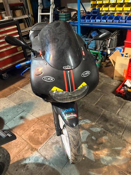 Aprillia rs 50, Fietsen en Brommers, Brommers | Overige merken, Zo goed als nieuw, Ophalen