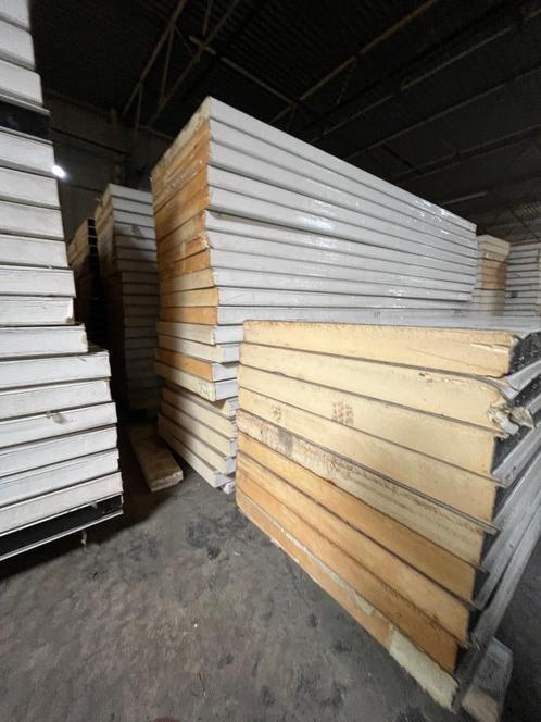 Panneaux sandwichs étable, entrepôt, toits, chambres froides, Doe-het-zelf en Bouw, Platen en Panelen, Zo goed als nieuw, Overige materialen