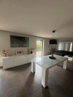 Eettafel en dressoir wit, Ophalen