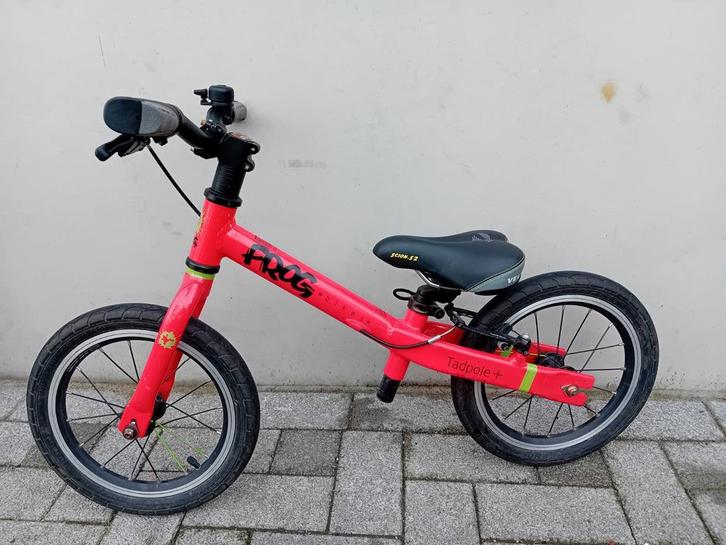 Kinderfiets loopfiets Frog Tadpole + 14inch NWP 330€, Kinderen en Baby's, Speelgoed | Buiten | Voertuigen en Loopfietsen, Gebruikt