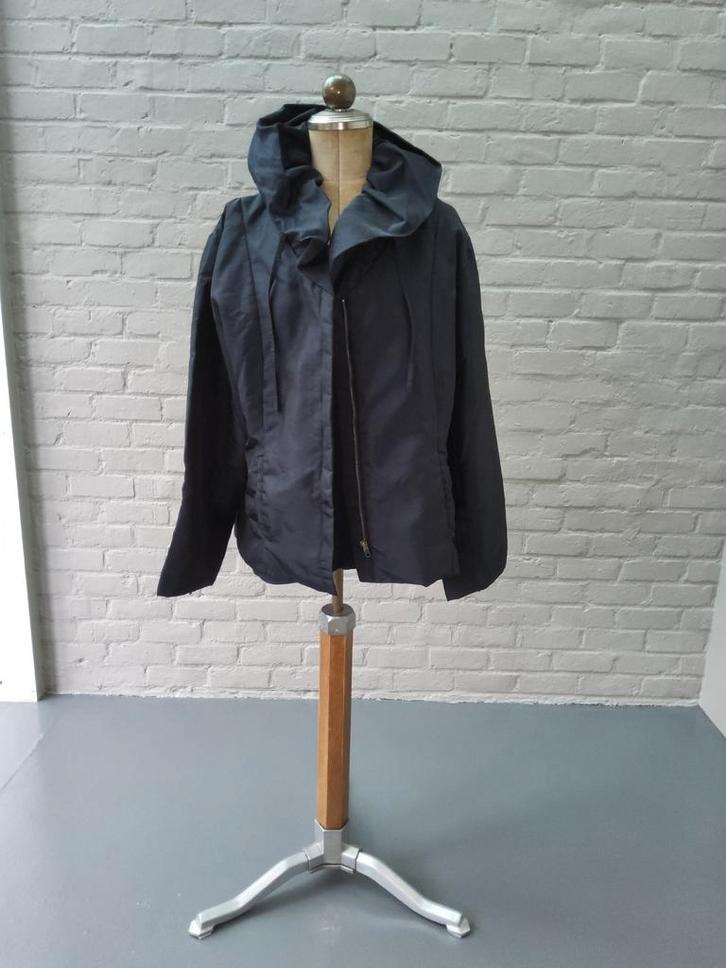 Donkerblauwe jas 48, Kleding | Dames, Jassen | Winter, Zo goed als nieuw, Maat 46/48 (XL) of groter, Blauw, Ophalen of Verzenden