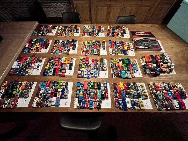 Hotwheels verzameling €15,- per set, Verzamelen, Complete verzamelingen en Collecties, Ophalen of Verzenden